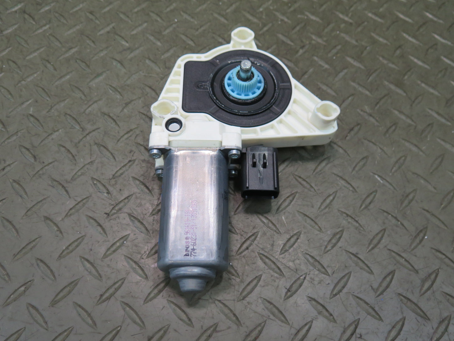 09-20 Nissan 370Z Z34 Front Left Door Window Regulator Motor OEM