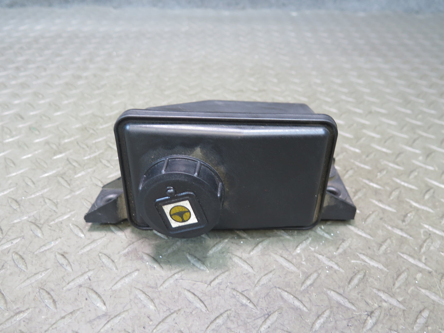 2014-2020 Maserati Ghibli M157 Power Steering Fluid Reservoir Bottle Tank