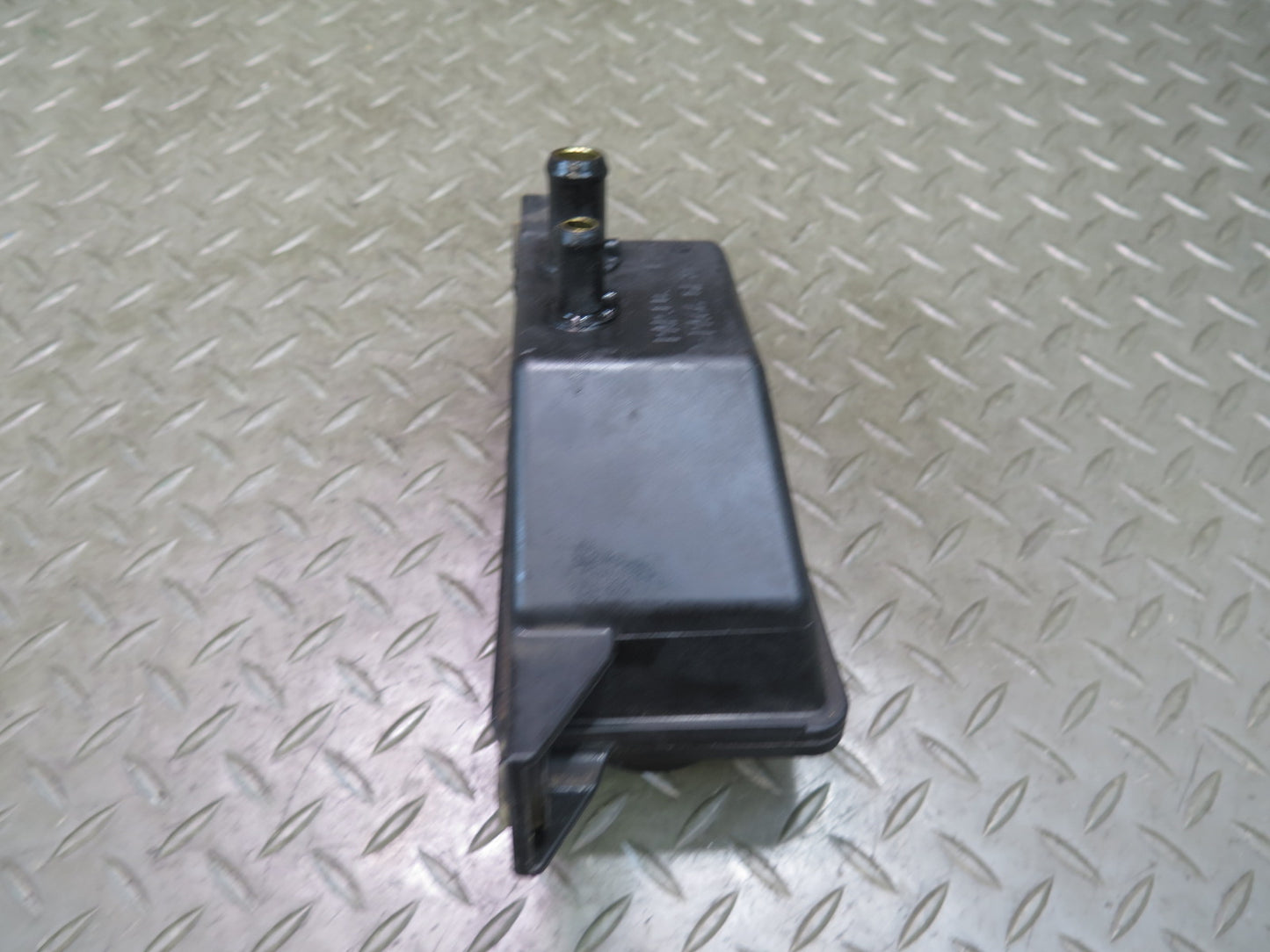 2014-2020 Maserati Ghibli M157 Power Steering Fluid Reservoir Bottle Tank