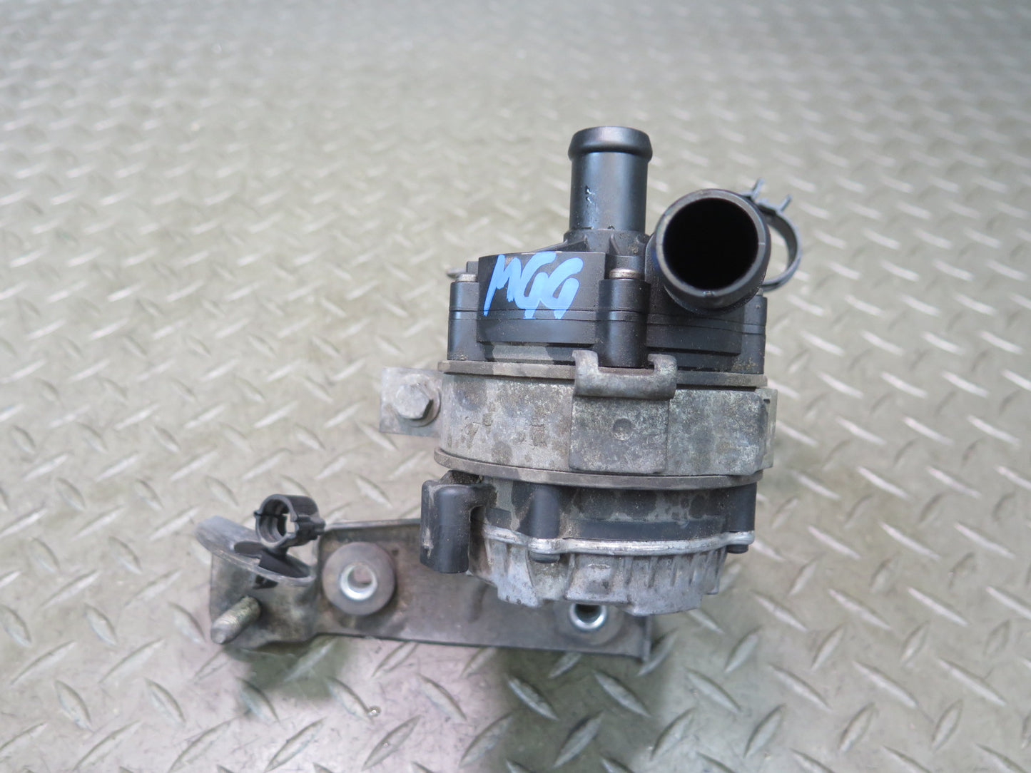2014-2017 Maserati Ghibli M157 Secondary Auxiliary AUX Coolant Water Pump