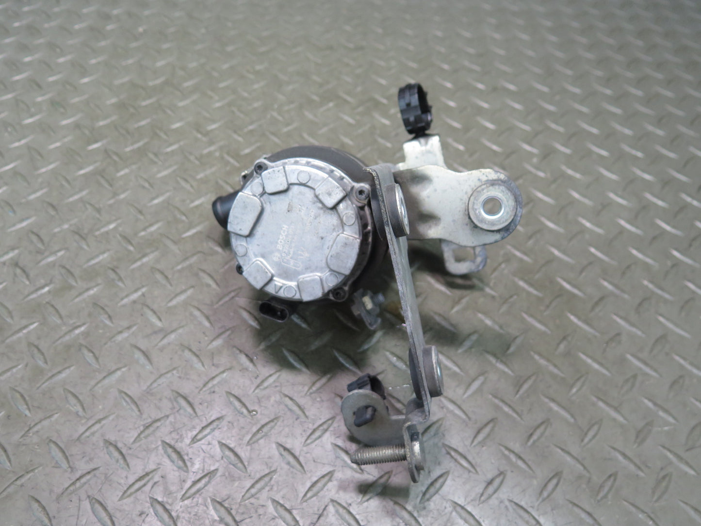 2014-2017 Maserati Ghibli M157 Secondary Auxiliary AUX Coolant Water Pump