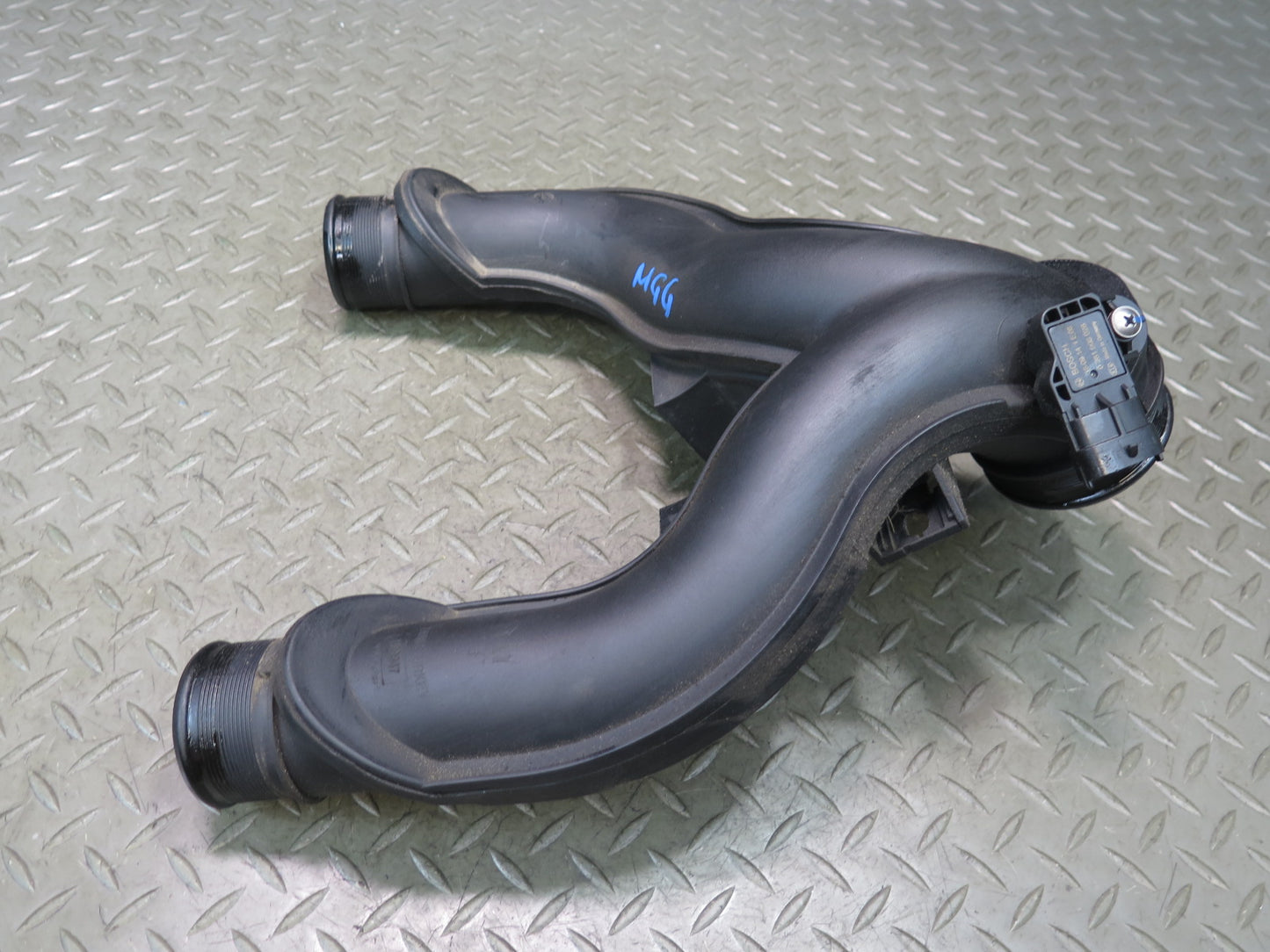 2014-2020 Maserati Ghibli M157 Air Intake Duct Tube Line w Sensor