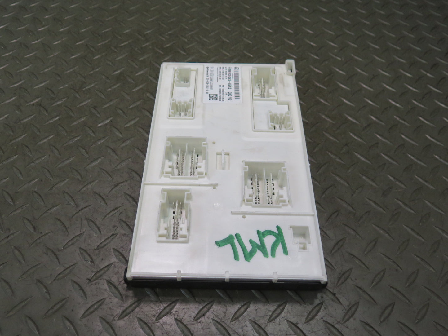 12-15 Mercedes W166 ML Front Signal Acquisition Control Module 1669001814 OEM