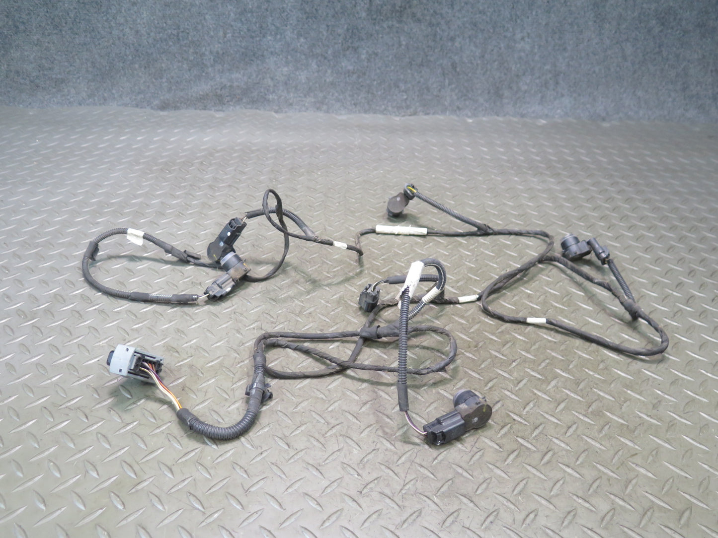 2014-2017 Maserati Ghibli M157 Front Bumper PDC Parking Sensor Wiring Set