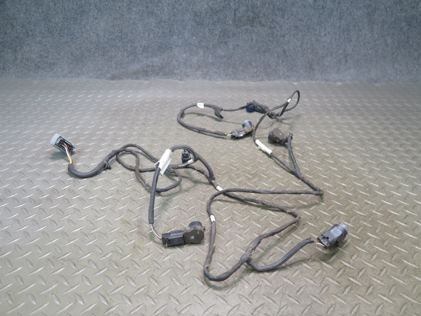 2014-2017 Maserati Ghibli M157 Front Bumper PDC Parking Sensor Wiring Set