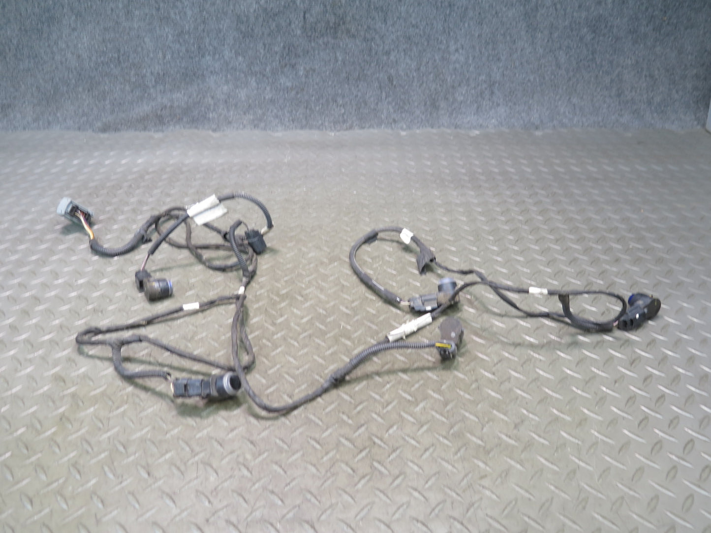 2014-2017 Maserati Ghibli M157 Front Bumper PDC Parking Sensor Wiring Set
