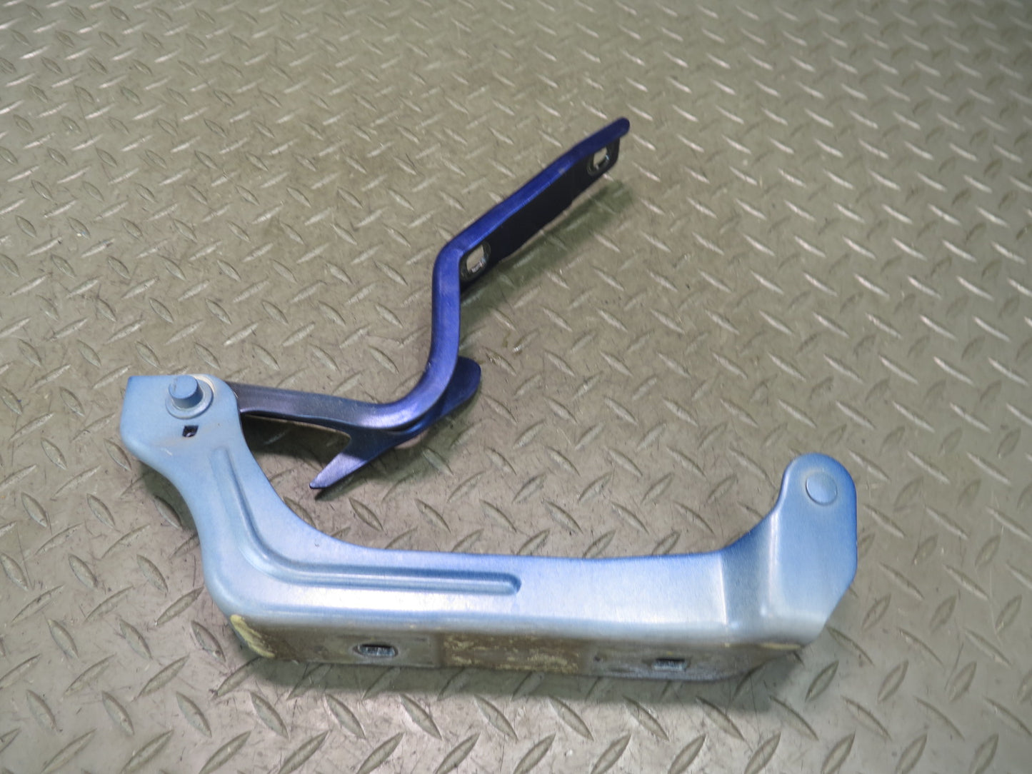 2014-2020 Maserati Ghibli M157 Front Left & Right Hood Hinge Set of 2