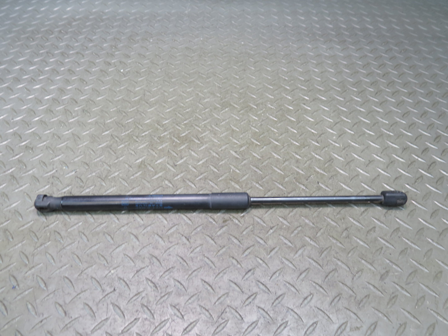 2014-2020 Maserati Ghibli M157 Front Right Left Side Hood Bonnet Shock Strut Set