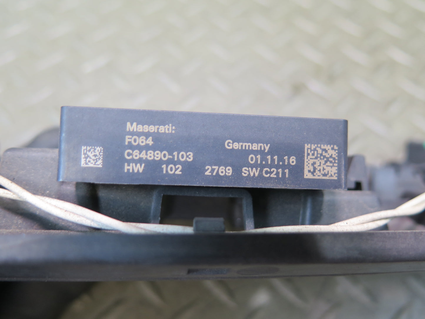 2017-2020 Maserati Ghibli M157 Rear Trunk Lid Hands Free Control Module W/ Panel
