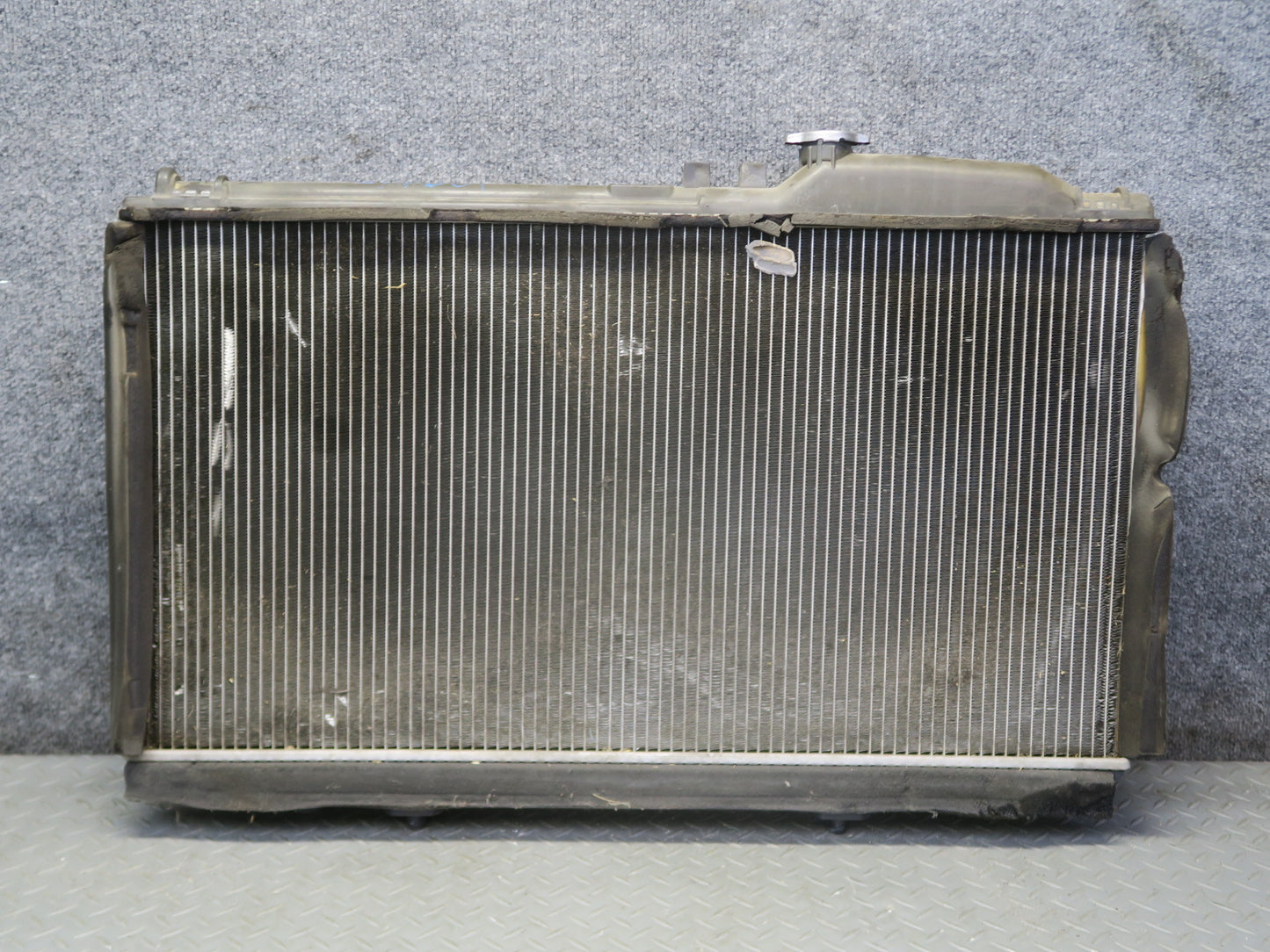 02-10 Lexus UZZ40L SC430 Engine Coolant Radiator w Cap OEM