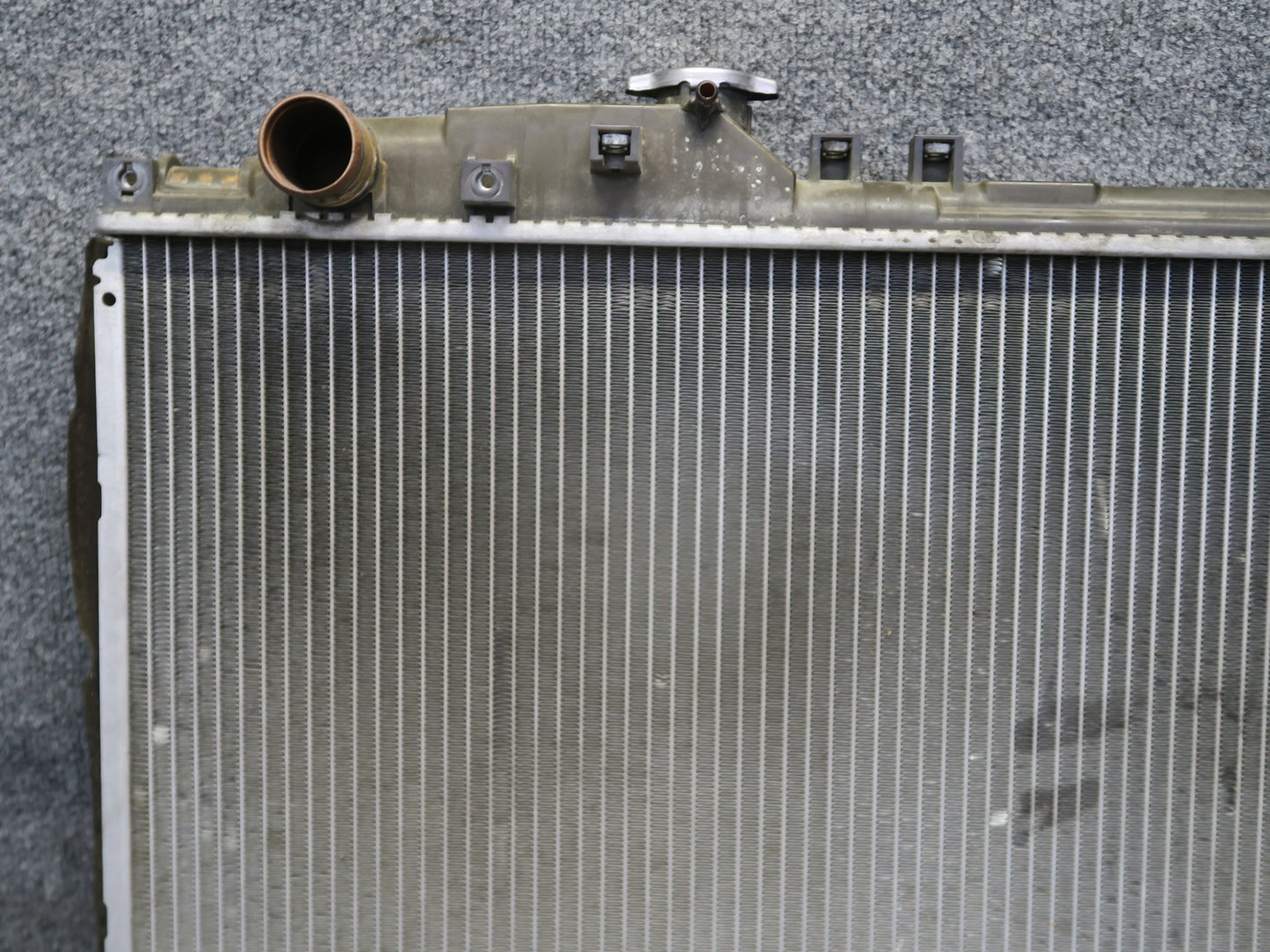 02-10 Lexus UZZ40L SC430 Engine Coolant Radiator w Cap OEM