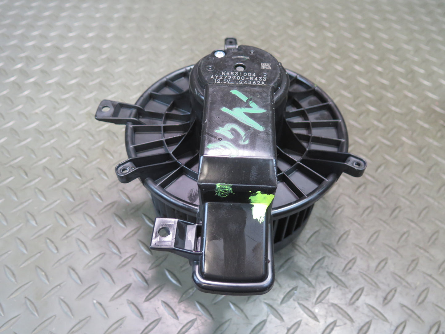 2014-2020 Maserati Ghibli M157 A/C Heater Blower Fan Motor W/ Resistor