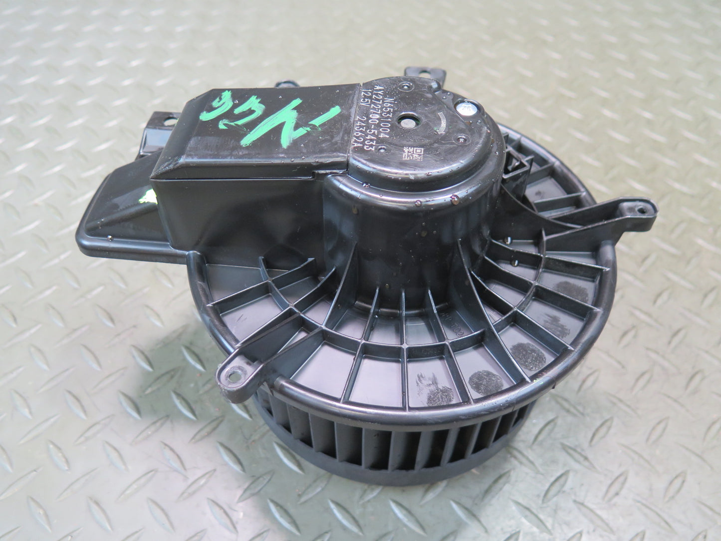 2014-2020 Maserati Ghibli M157 A/C Heater Blower Fan Motor W/ Resistor