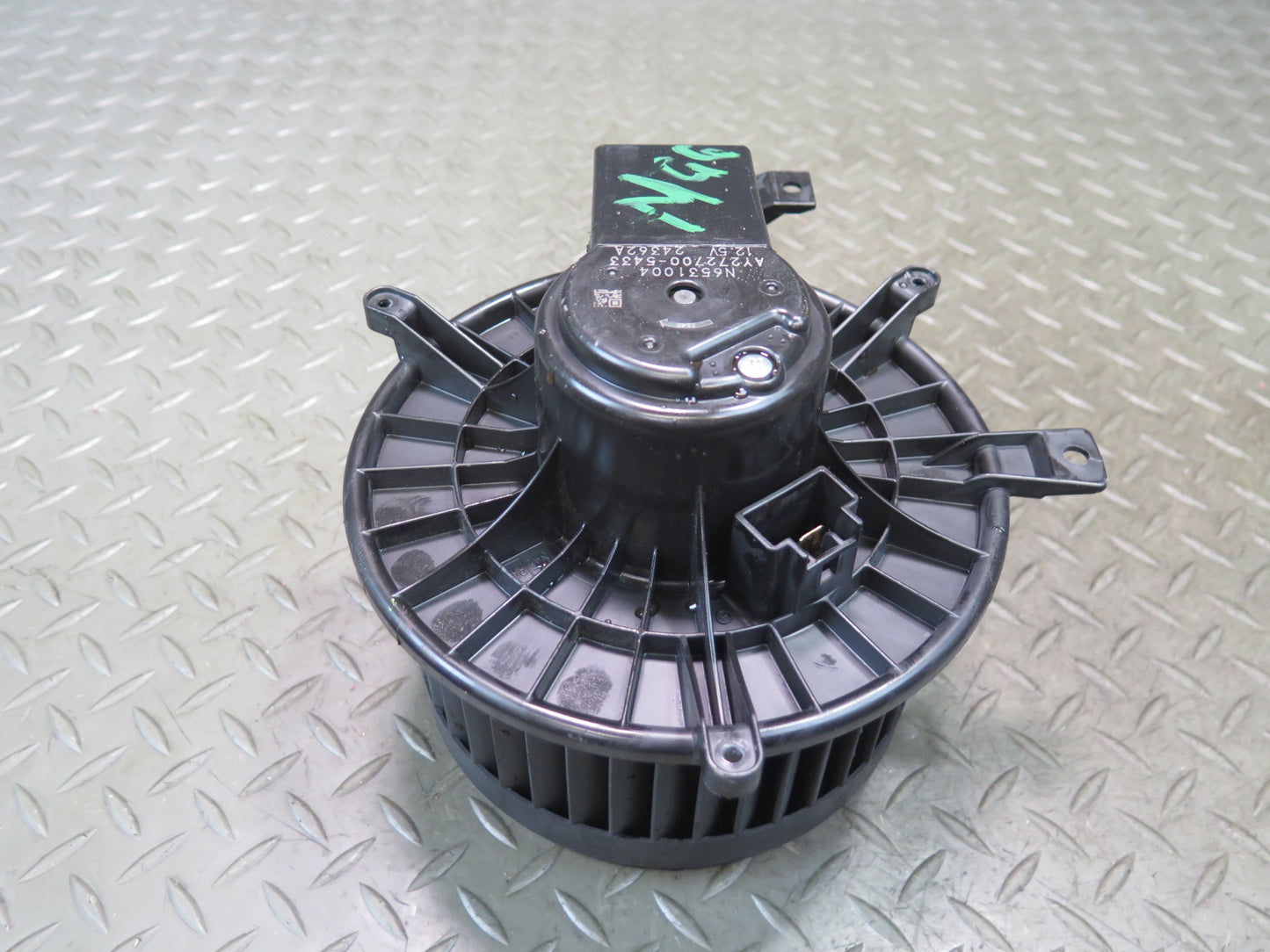 2014-2020 Maserati Ghibli M157 A/C Heater Blower Fan Motor W/ Resistor