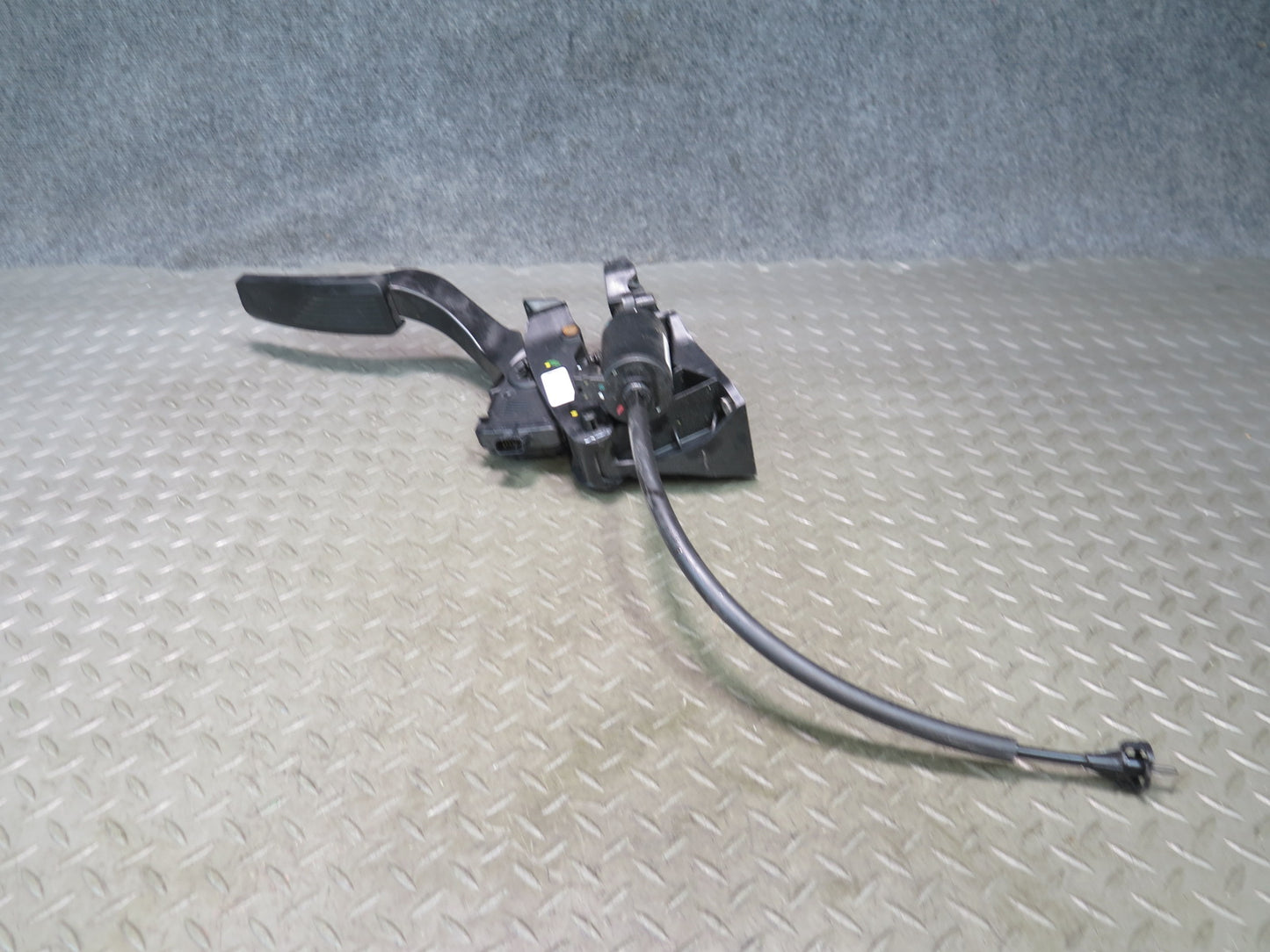 2014-2020 Maserati Ghibli M157 Gas Acceleration Pedal Throttle Sensor