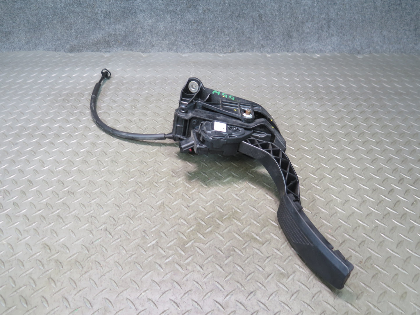2014-2020 Maserati Ghibli M157 Gas Acceleration Pedal Throttle Sensor