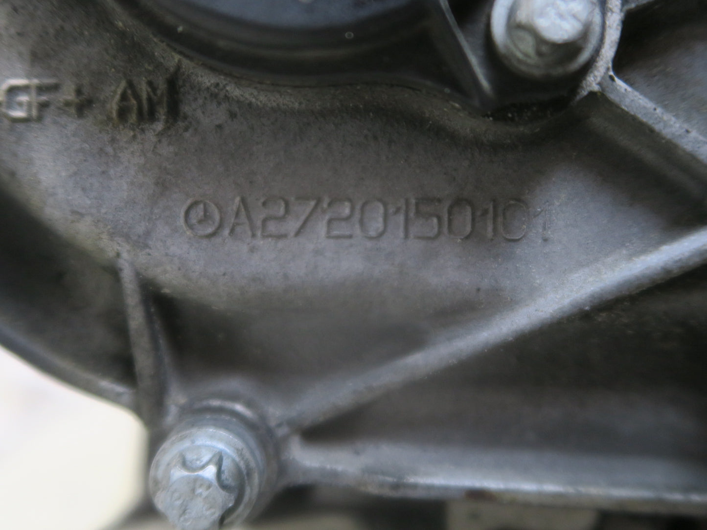 07-12 Mercedes R230 SL550 M273 273.965 Engine Right Cylinder Head 112K Miles OEM