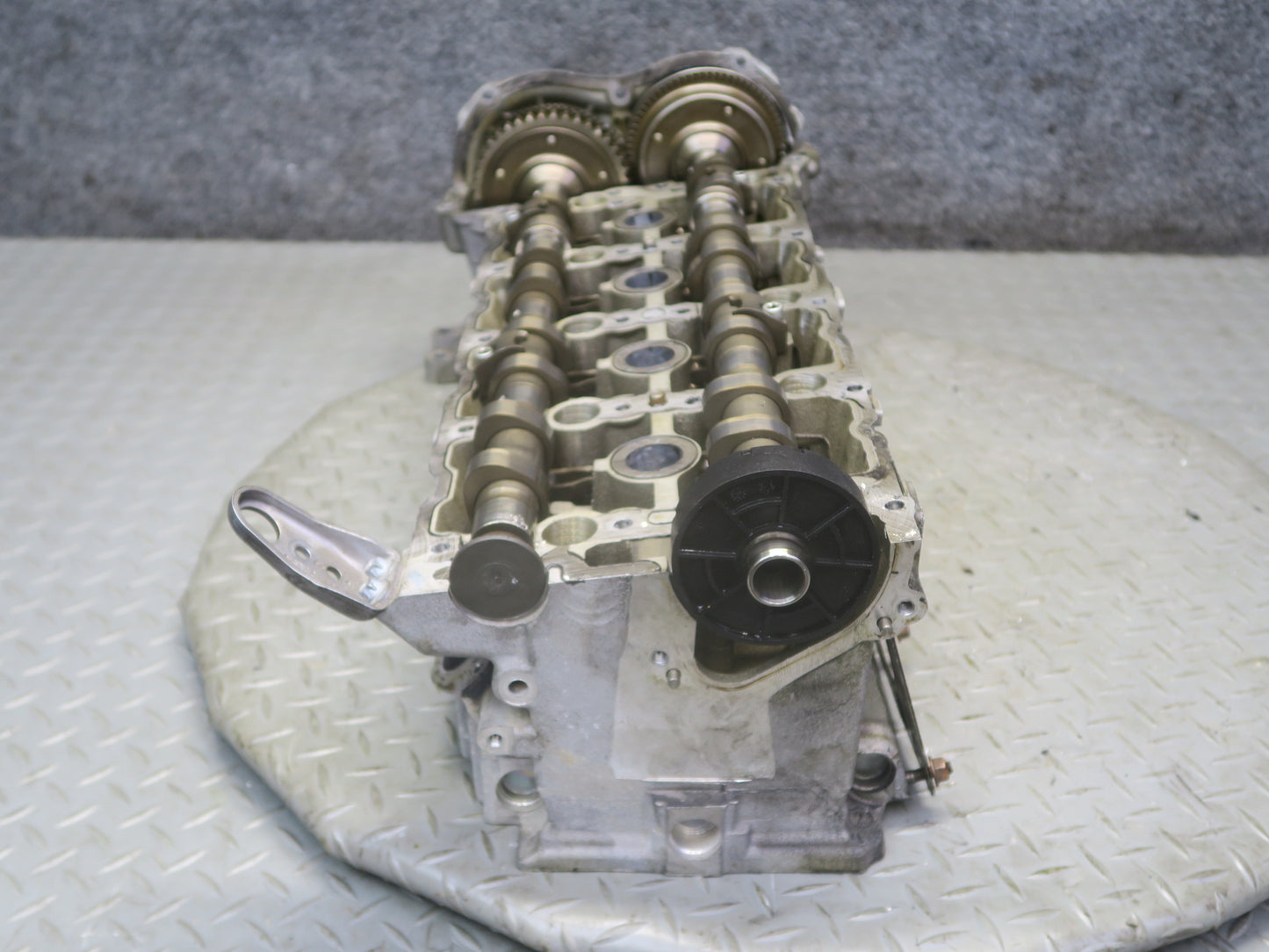 07-12 Mercedes R230 SL550 M273 273.965 Engine Right Cylinder Head 112K Miles OEM