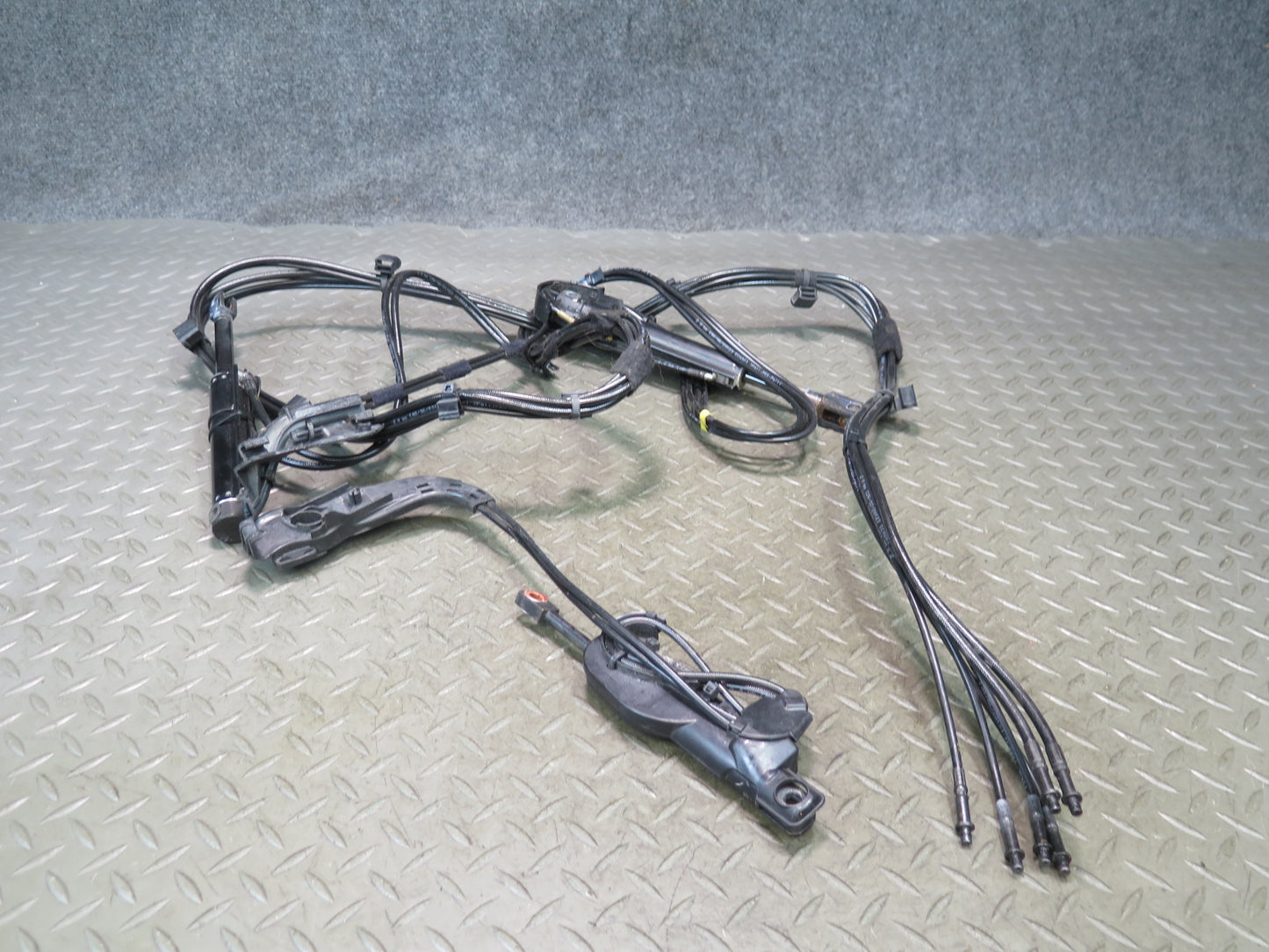 10-17 Audi A5 S5 RS5 Conv Set of 3 Right TOP Roof Hydraulic Cylinder w Hose OEM