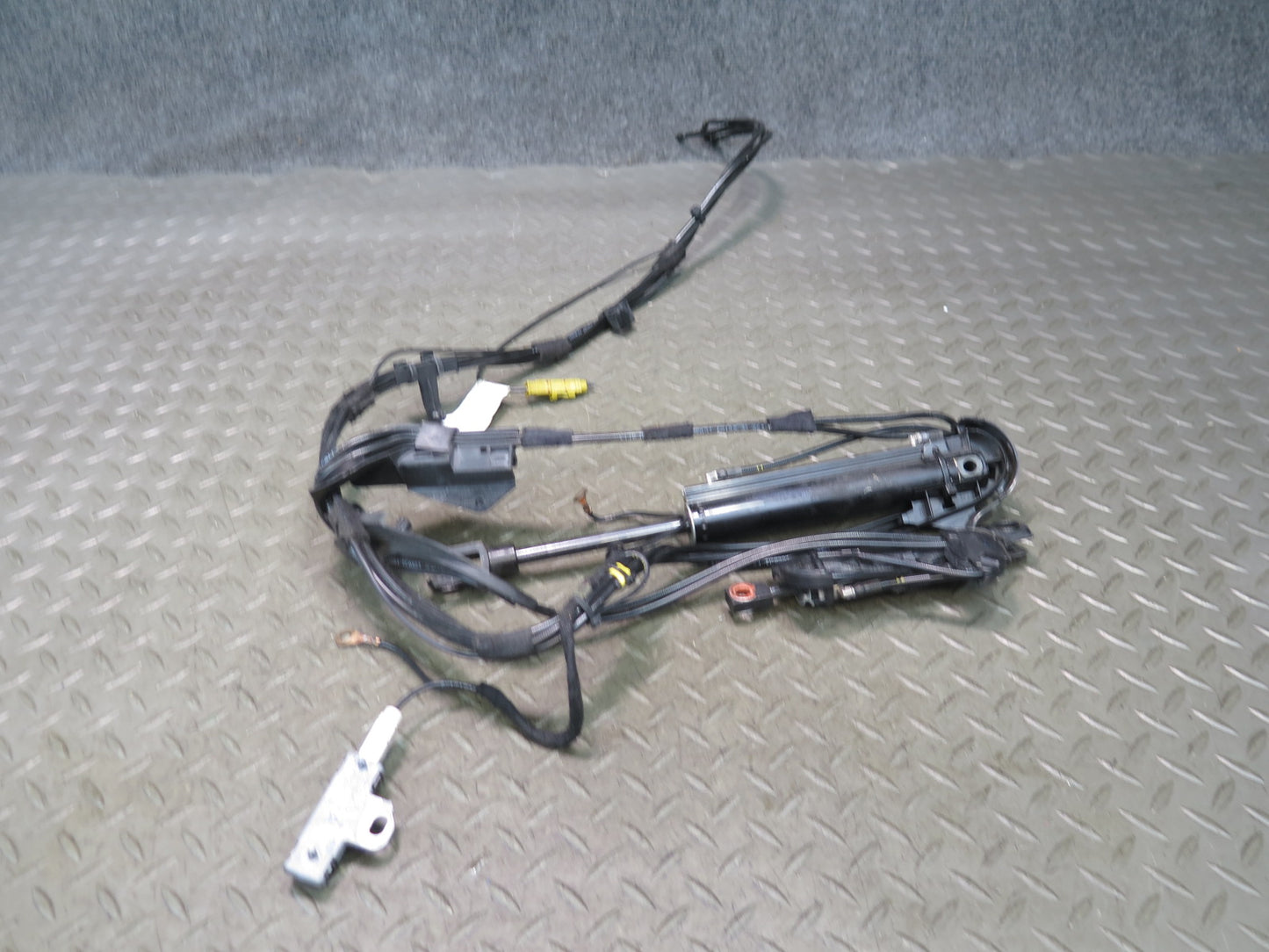 10-17 Audi A5 S5 RS5 Conv Set of 3 Left TOP Roof Hydraulic Cylinder w Hose OEM