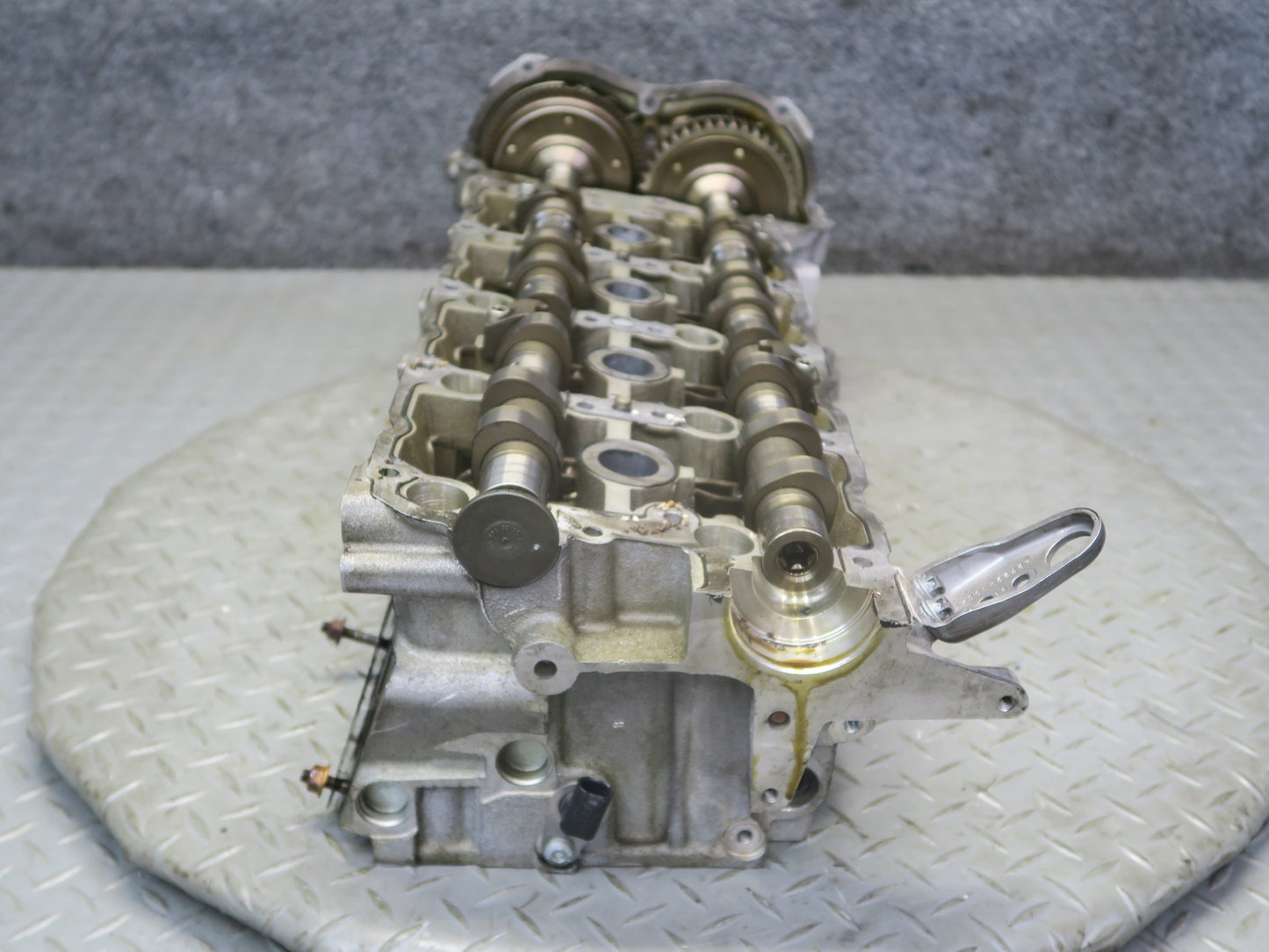 07-12 Mercedes R230 SL550 M273 273.965 Engine Left Cylinder Head 112K Miles OEM