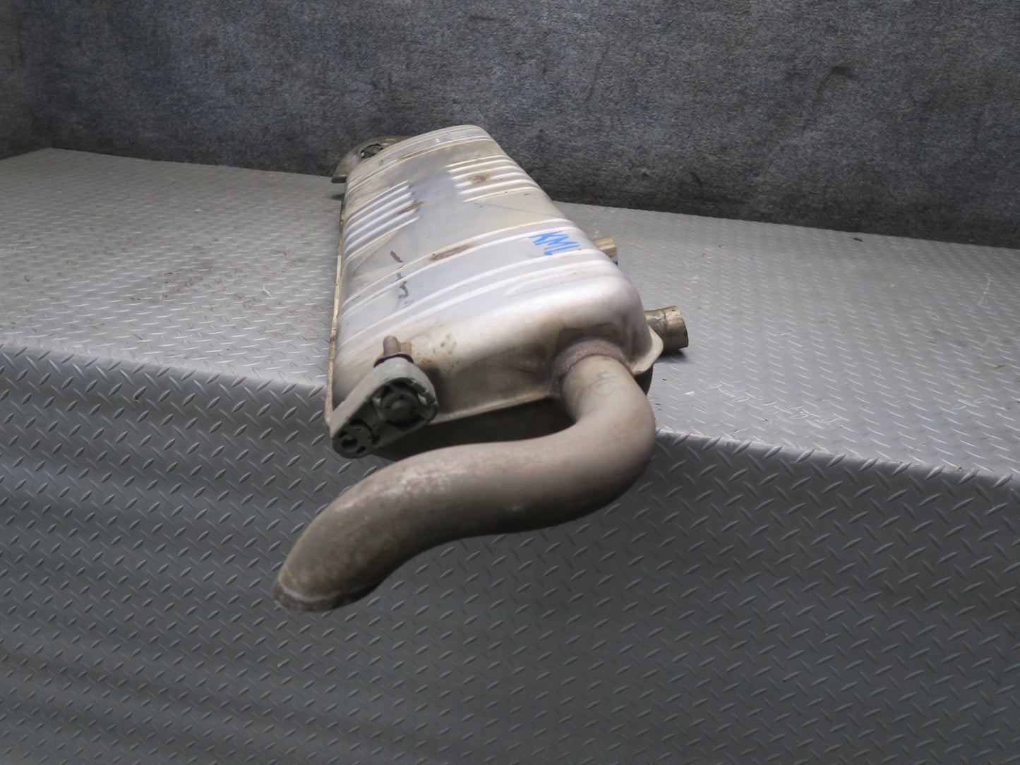12-15 Mercedes W166 ML350 Rear Exhaust Muffler 1664900715 OEM
