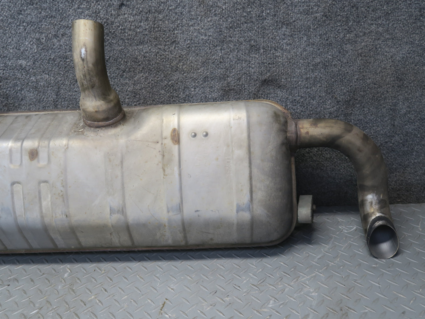 12-15 Mercedes W166 ML350 Rear Exhaust Muffler 1664900715 OEM