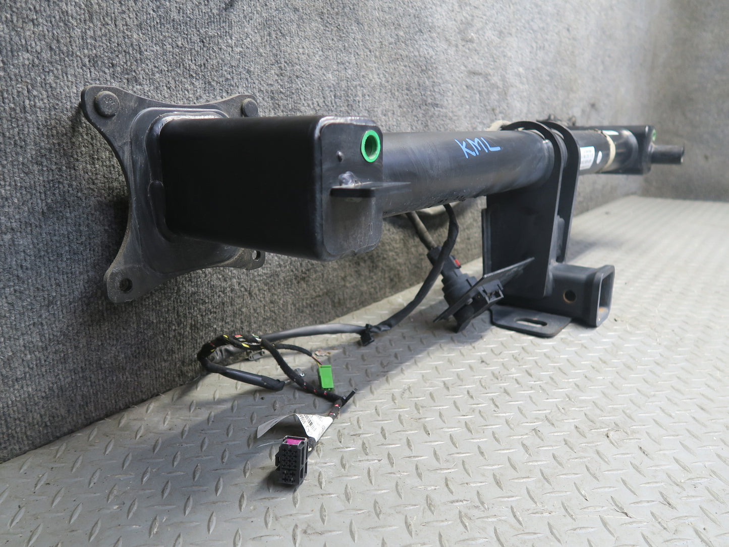 12-15 Mercedes W166 ML Rear Bumper Towing Trailer Hitch TOW Bar Assembly OEM