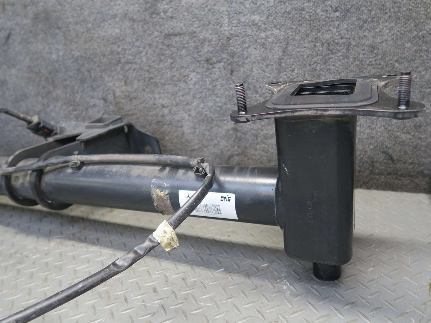 12-15 Mercedes W166 ML Rear Bumper Towing Trailer Hitch TOW Bar Assembly OEM