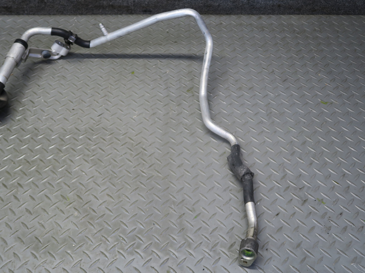 13-15 Audi RS5 8F7 4.2L V8 A/C Air Condition Hose Pipe Line Set OEM