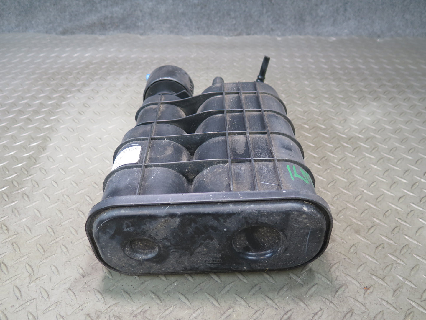 12-15 Mercedes W166 Ml-class Fuel Evap Vapor Charcoal Canister 1664700359 OEM