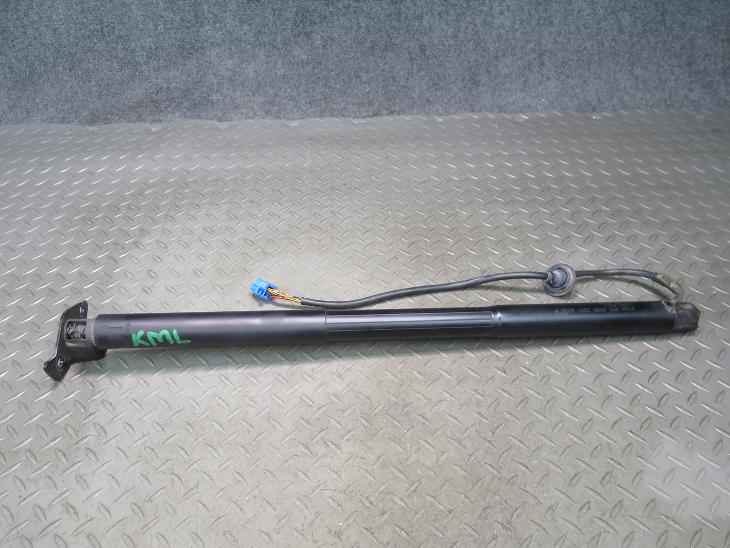 12-15 Mercedes W166 Ml-class Set of 2 Rear Trunk Tailgate Lift Strut Shock OEM