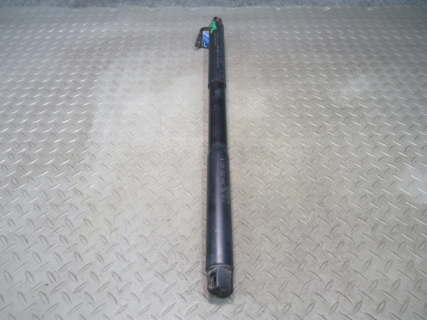 12-15 Mercedes W166 Ml-class Set of 2 Rear Trunk Tailgate Lift Strut Shock OEM