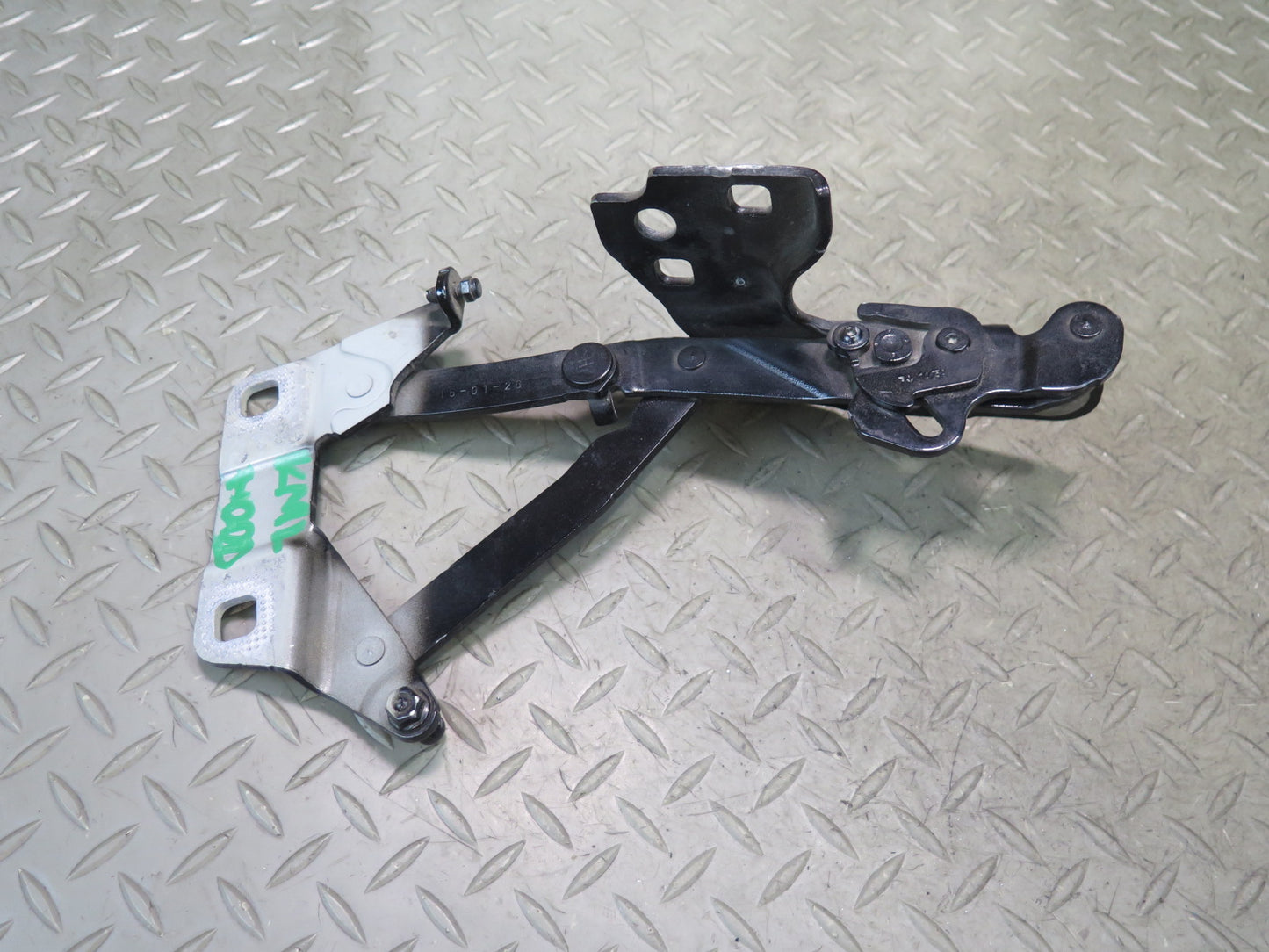 12-15 Mercedes W166 Ml-class Set of 2 Front Left & Right Hood Hinge OEM