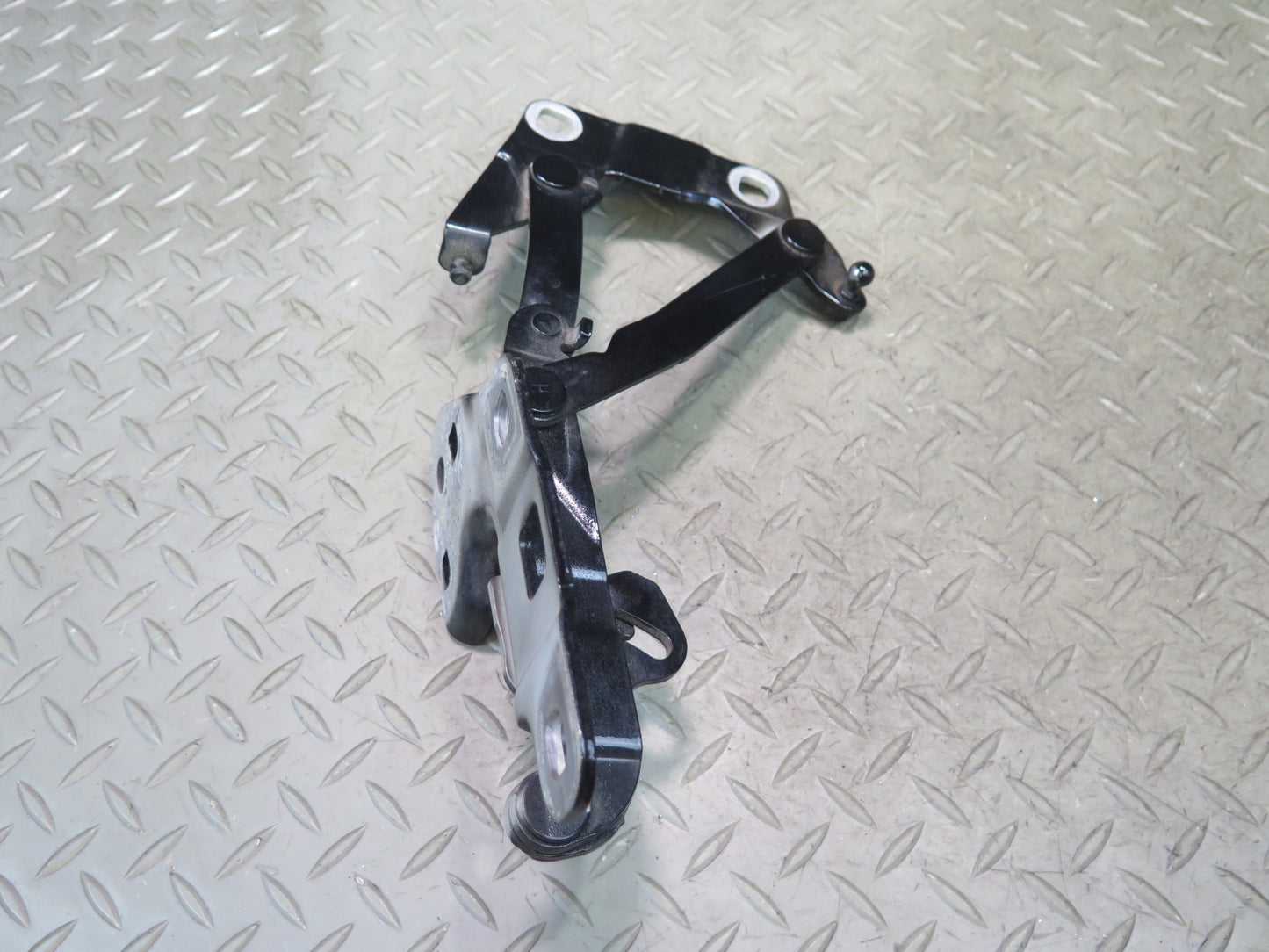 12-15 Mercedes W166 Ml-class Set of 2 Front Left & Right Hood Hinge OEM