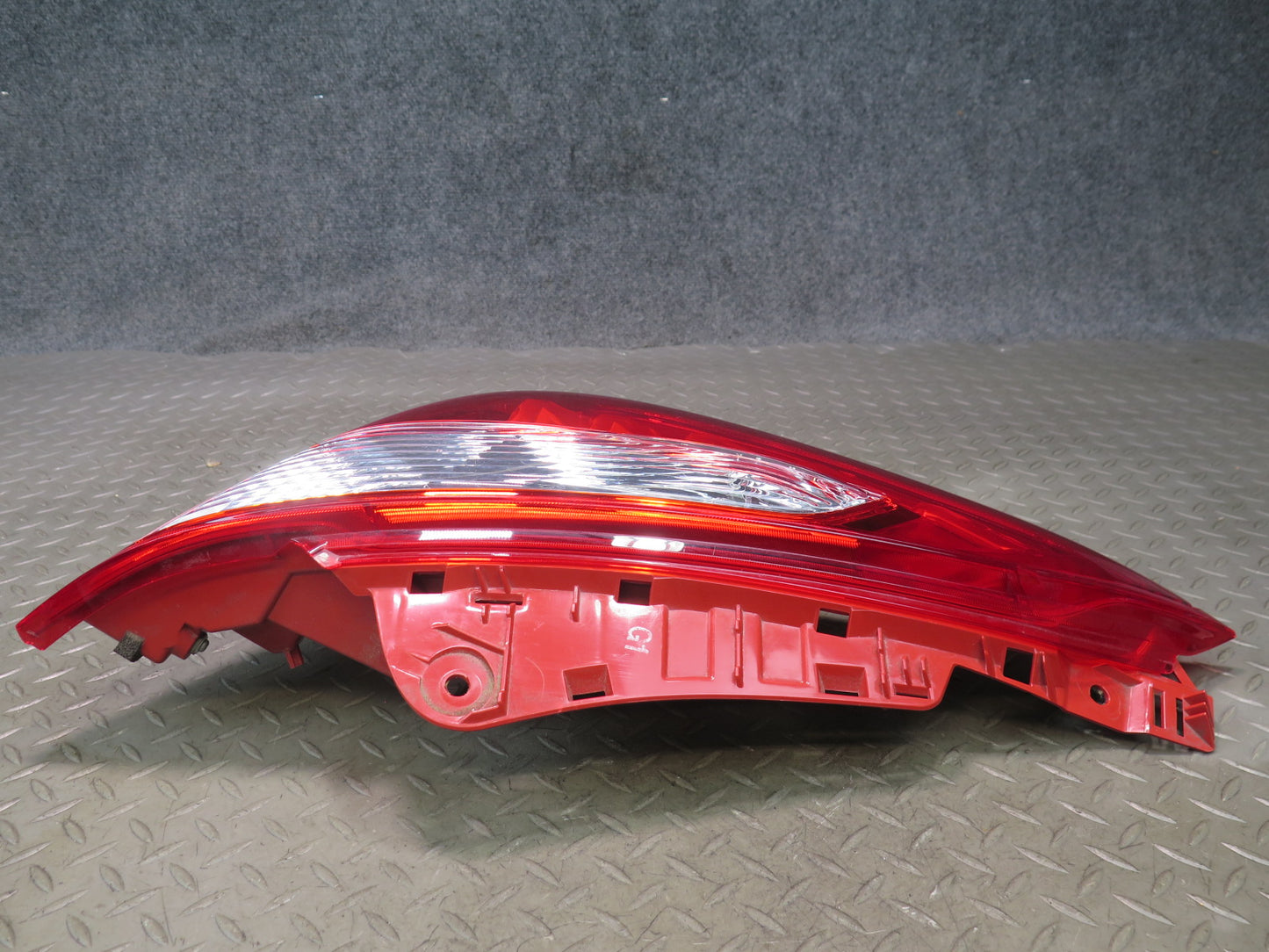 09-17 Nissan Z34 370Z Rear Left LED Tail Light Lamp 31K Miles OEM