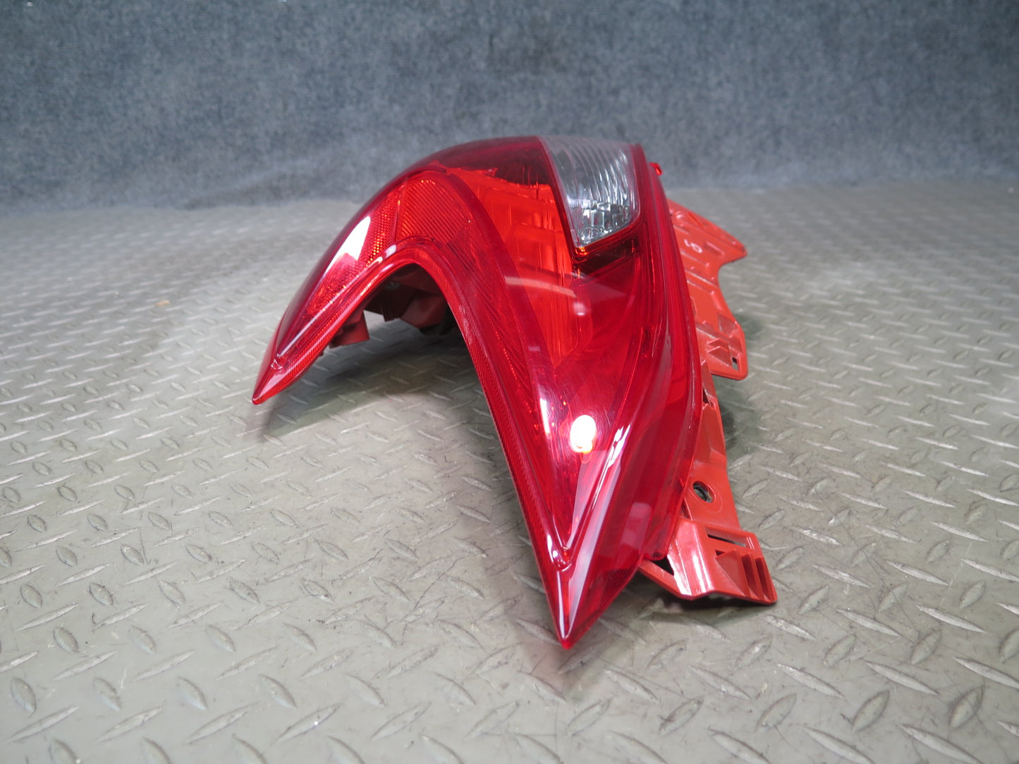 09-17 Nissan Z34 370Z Rear Right LED Tail Light Lamp 31K Miles OEM