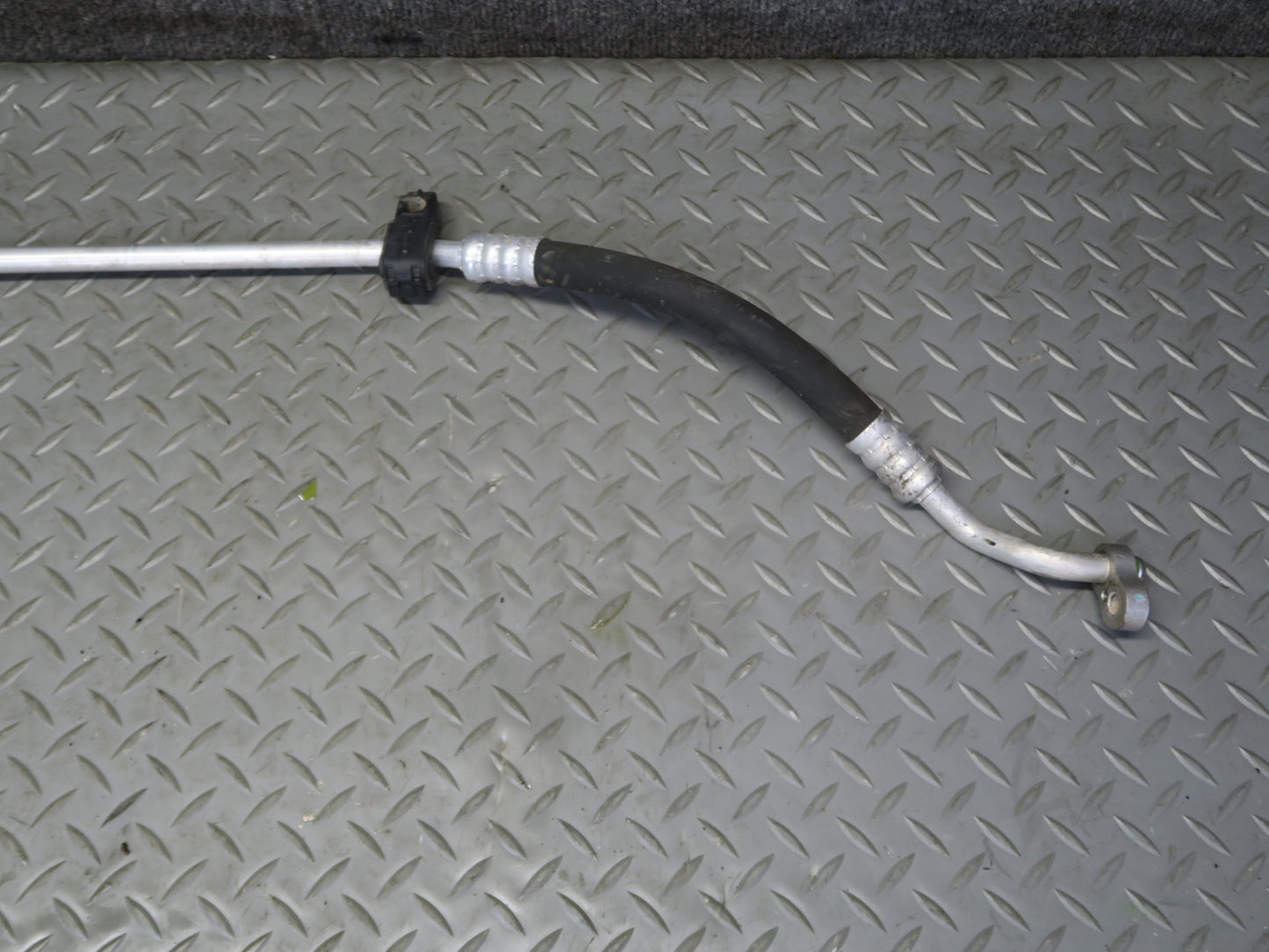 2002-2005 Porsche 911 996 A/C Air Condition Hose Pipe Line Dryer Set