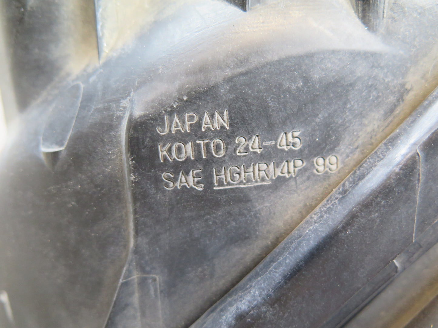 02-05 Lexus UZZ40L SC430 Left Driver Side Halogen Headlight Lamp Assembly OEM