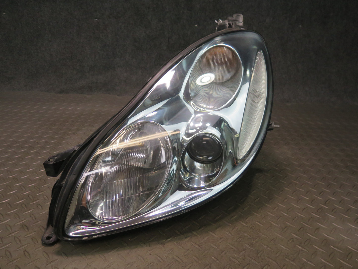 02-05 Lexus UZZ40L SC430 Left Driver Side Halogen Headlight Lamp Assembly OEM