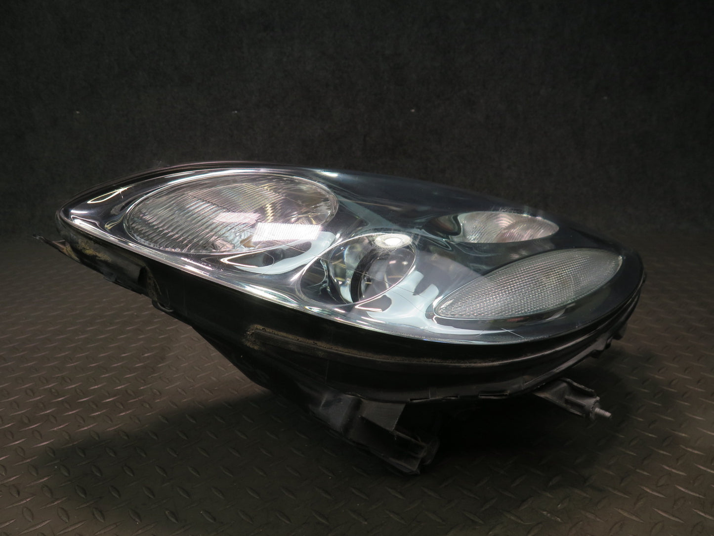 02-05 Lexus UZZ40L SC430 Left Driver Side Halogen Headlight Lamp Assembly OEM