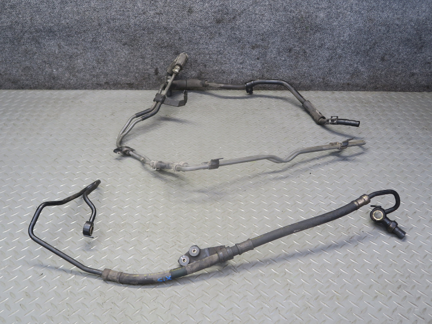 02-05 Lexus JCE10L IS300 Power Steering Oil Pressure Hose Pipe Line Set OEM