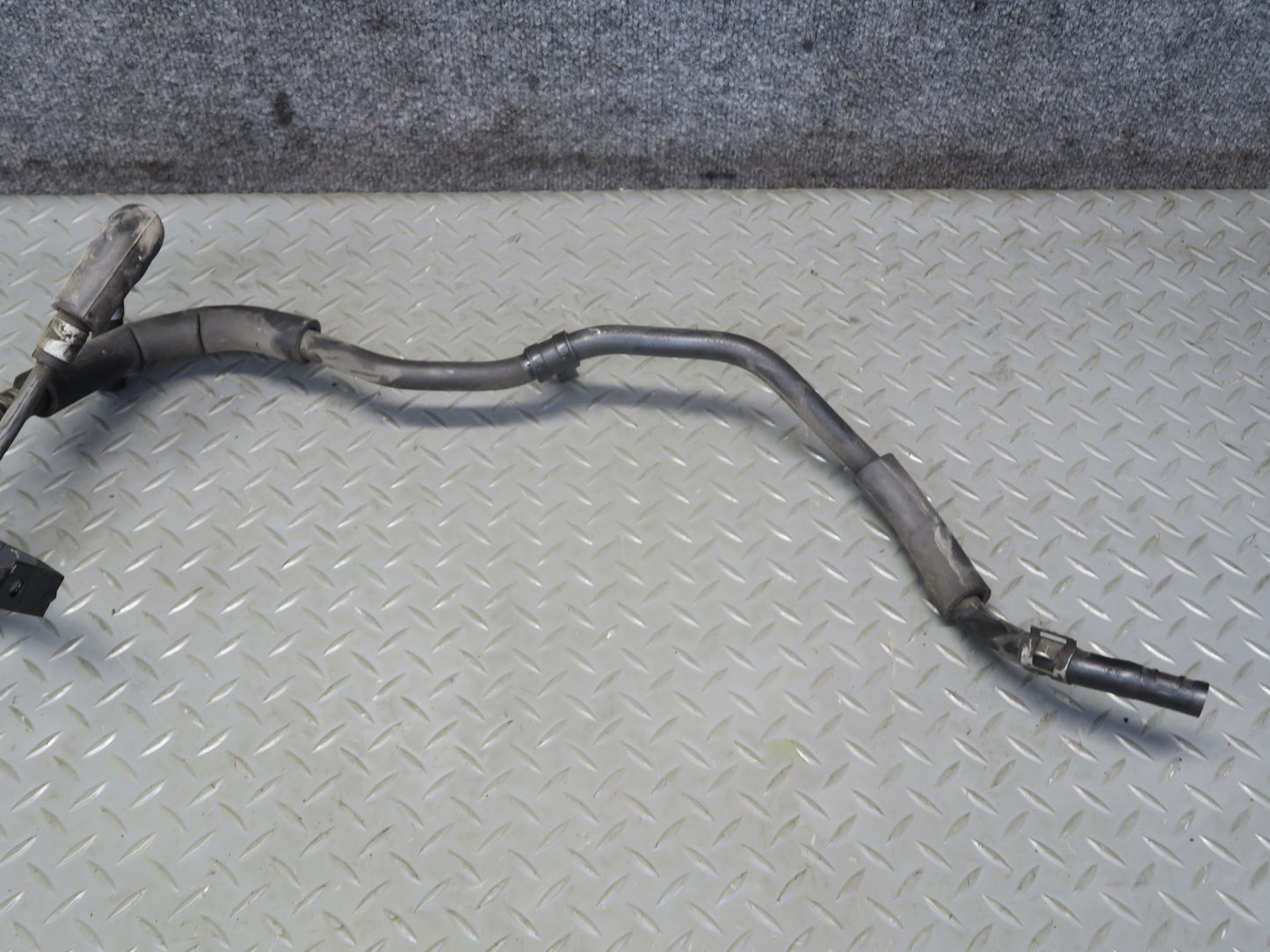 02-05 Lexus JCE10L IS300 Power Steering Oil Pressure Hose Pipe Line Set OEM