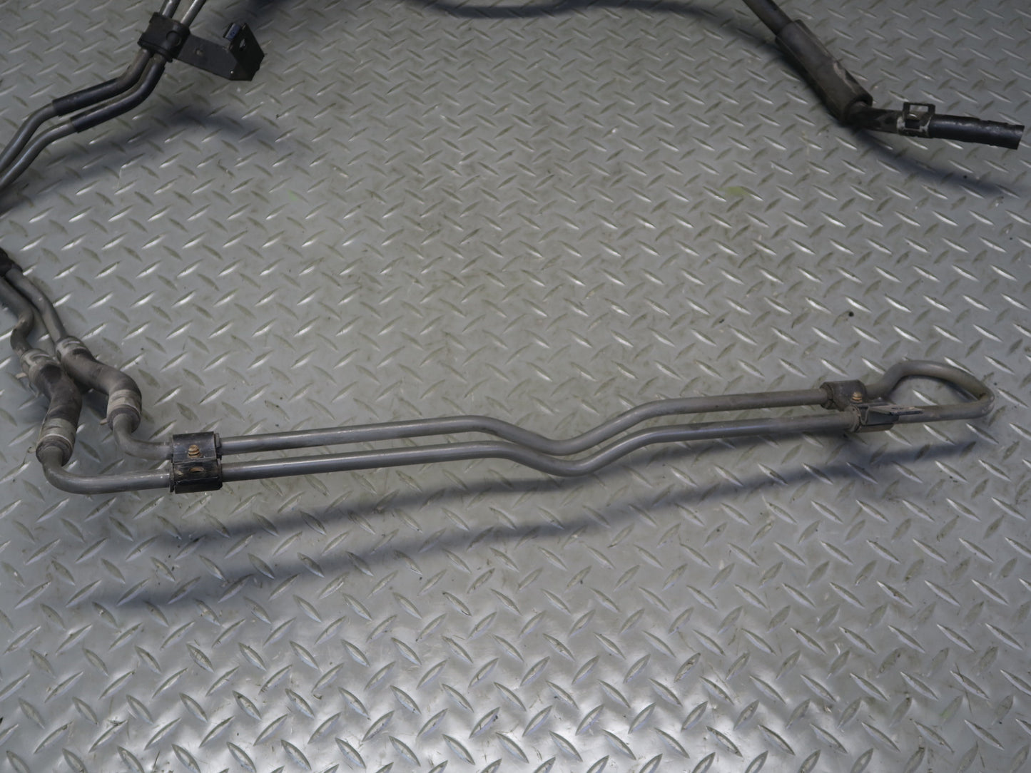 02-05 Lexus JCE10L IS300 Power Steering Oil Pressure Hose Pipe Line Set OEM