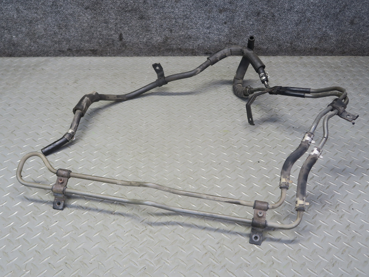 02-05 Lexus JCE10L IS300 Power Steering Oil Pressure Hose Pipe Line Set OEM