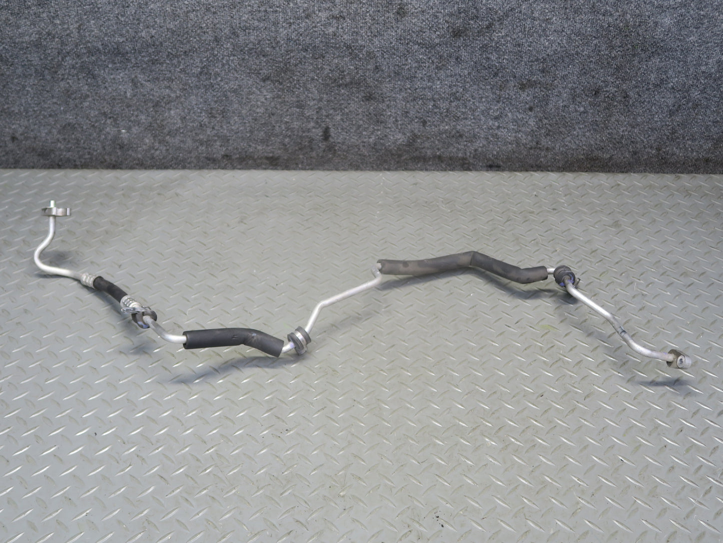 2014-2020 Maserati Ghibli M157 SQ4 3.0L A/C AC Air Condition Hose Line Pipe Set