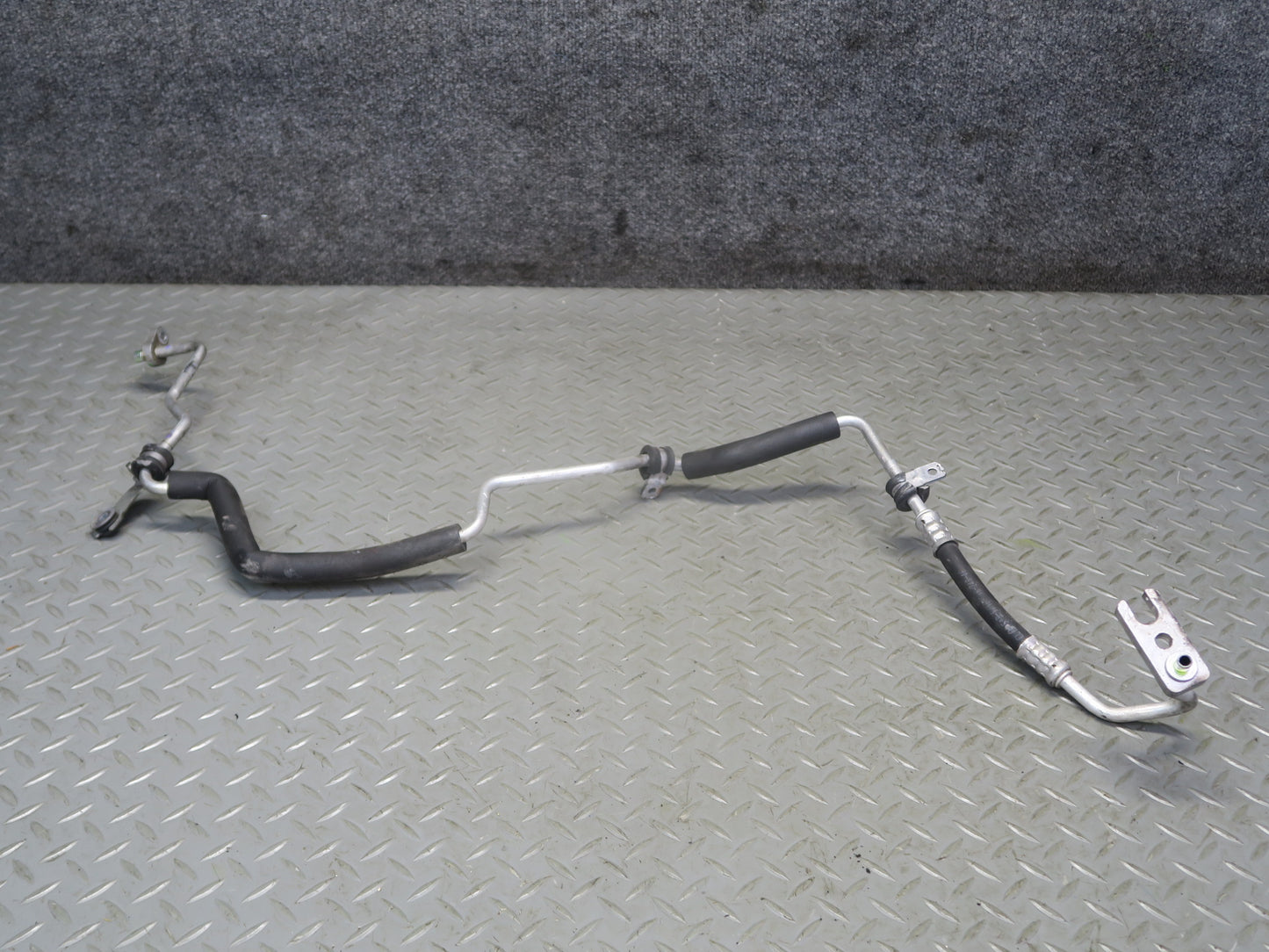 2014-2020 Maserati Ghibli M157 SQ4 3.0L A/C AC Air Condition Hose Line Pipe Set