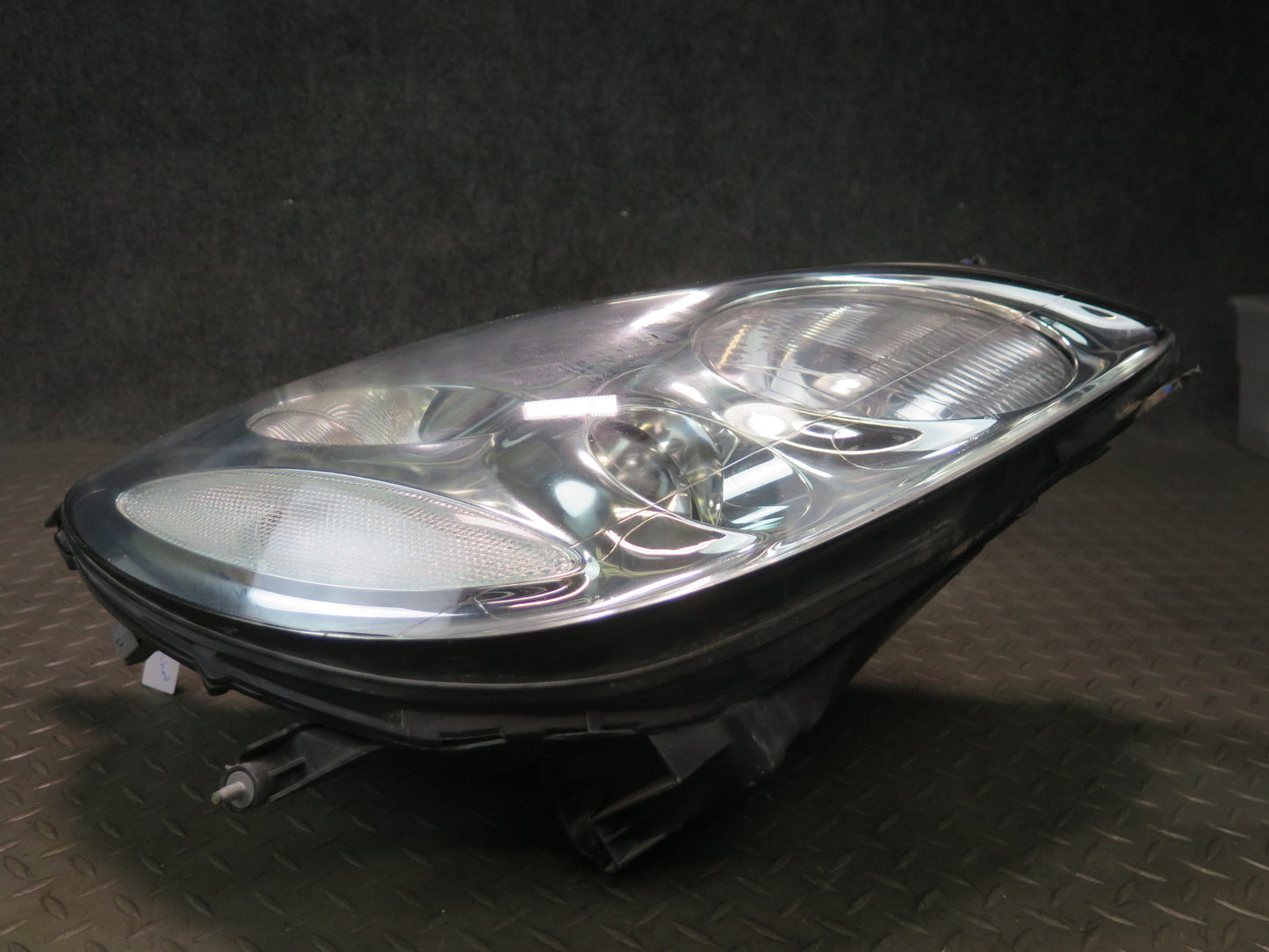 02-05 Lexus UZZ40L SC430 Right Passenger Side Halogen Headlight Lamp OEM