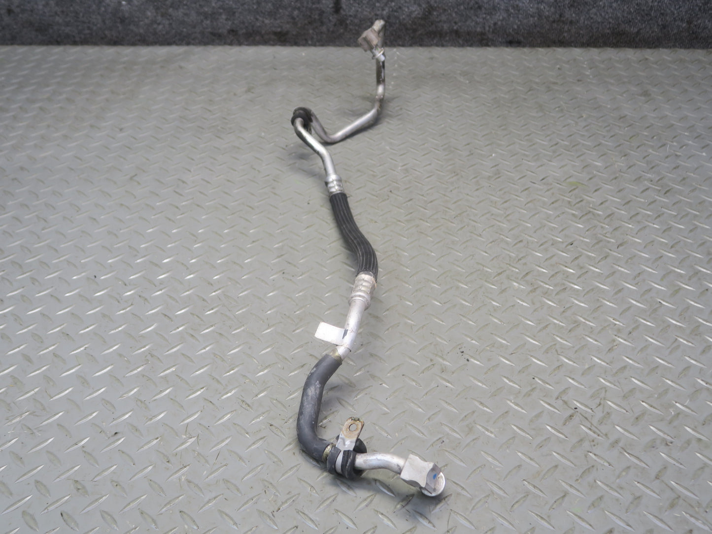 2014-2020 Maserati Ghibli M157 SQ4 3.0L A/C AC Air Condition Hose Line Pipe Set