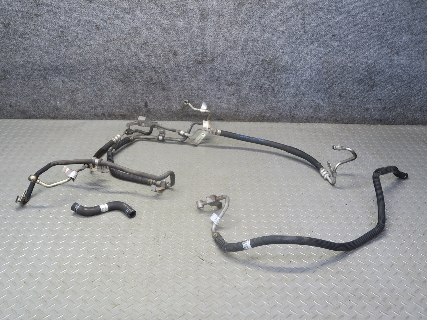 2014-2020 Maserati Ghibli M157 SQ4 3.0L Power Steering Hose Line Pipe Set